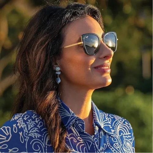 Maui Jim - Exclusively Crafted Luxury Women Sunglasses, Grey Violet Lake Black W, M