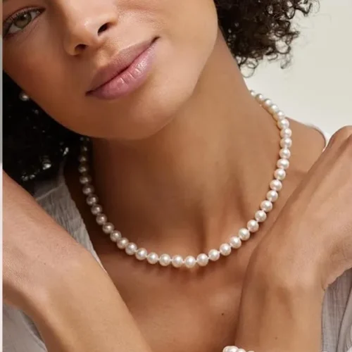 The Pearl Source - LUXURY White Akoya Saltwater Cultured Pearl Necklace 18 inch,  14K Gold & AAA Quality